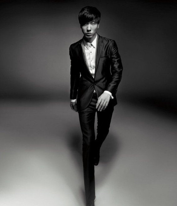 【钢牙八卦】可弯可直好爸爸