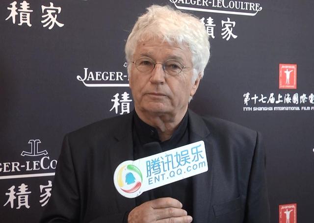 红毯专访导演阿诺:《狼图腾》里绝对都是真狼
