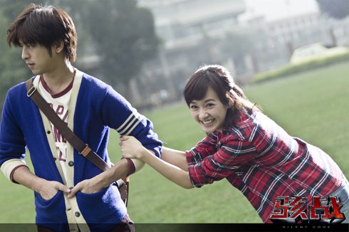 用死亡对抗“人肉搜索” 陈意涵引发《骇战》