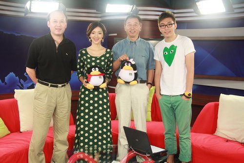 《举起手来2》主创做客 冯小宁有信心观众过6亿