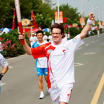 快女西安区评委很“新鲜” 江美琪将温柔点评