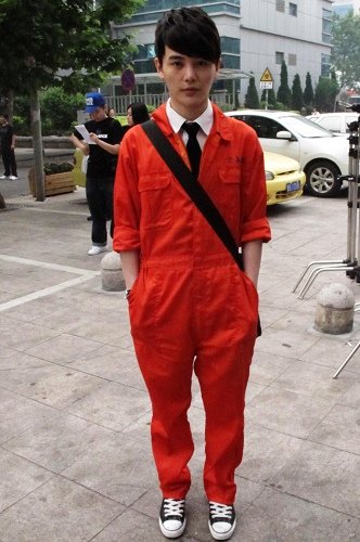 孙坚出演偶像剧《欢迎爱光临》 与郑元畅抢女友