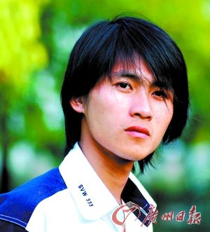 韩寒被曝得女下封口令 好友：知道也不能说【图】