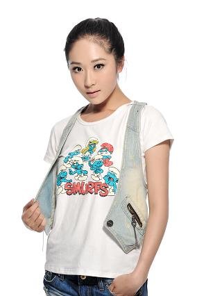 吴子牛《闯天下》开机 刘奕丹享受众星拱月待遇