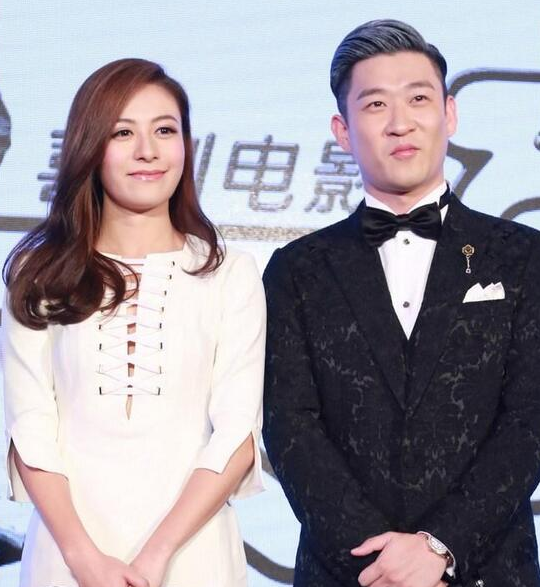 物是人非!曹云金江若琳分手集体缺席电影宣传