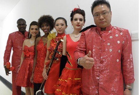 五洲唱响乐团歌技获赞