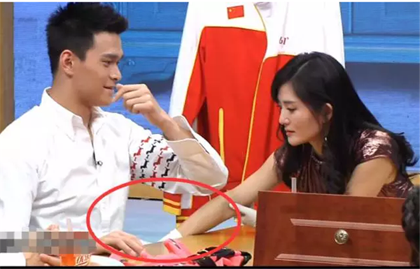 孙杨自称宇宙第一帅?第二帅的张继科坐不住了(图)