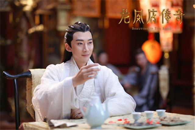 《龙凤店传奇》热拍 宋铭宇微服私访玩转江湖