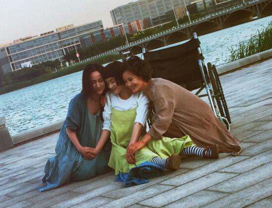 赵予熙携手袁姗姗 《云巅之上》演绎戏中戏