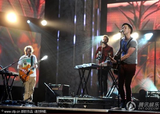 共和时代乐队激情演出