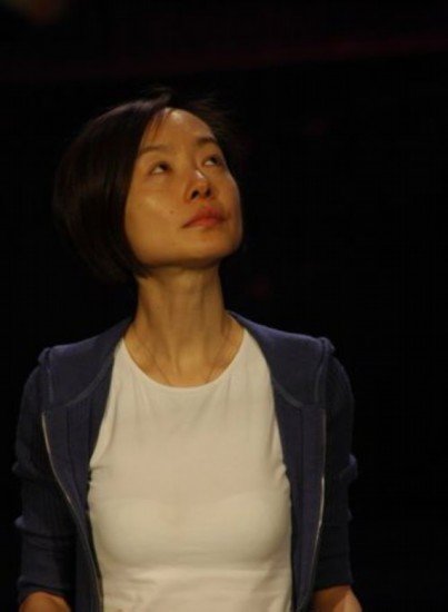 周涛朱丹经纬鲁豫 女主播想撕毁的素颜照[组图