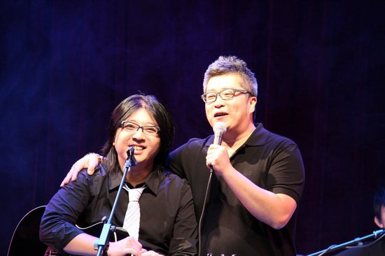 音乐 乐坛快讯 正文  袁惟仁 (微博) 袁惟仁 袁惟仁  小柯 (微博)