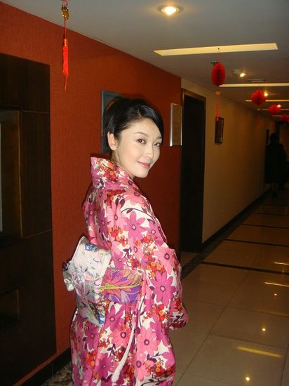 《老马家的幸福往事》热播 高晓菲难舍剧组情