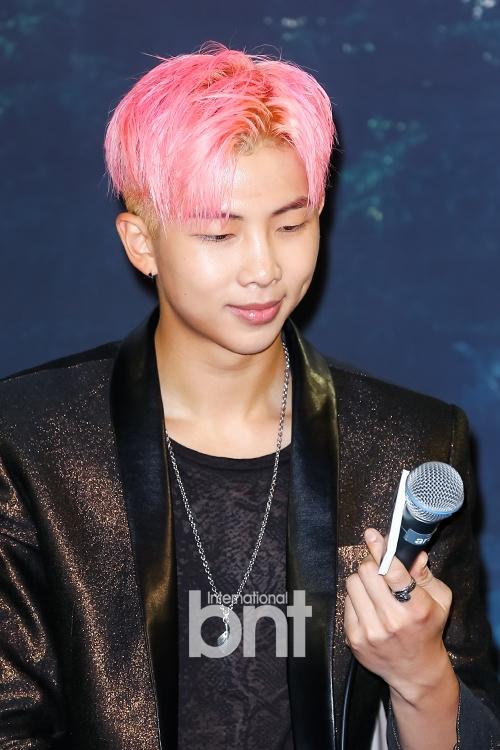 防弹少年团Rap Monster因伤将缺席MBC歌谣大战