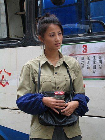 《子弹》一路飘红 影视红人张歆艺领跑收视(图)