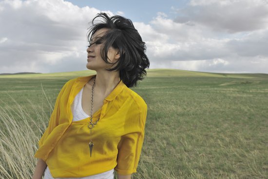 琴格日乐7日做客微访谈 七年后再度清亮发声_