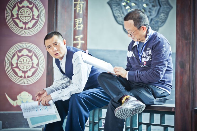 面对“为何选用文章”的质疑,张黎反问:“那除了他还有谁能演?” 面对“为何选用文章”的质疑,张黎反问:“那除了他还有谁能演?”