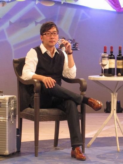 精英做客《锋尚之王》 葡萄酒进入“中国世纪”