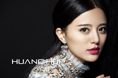 阿兰献声《金玉良缘》 获封新一任影视歌曲女王