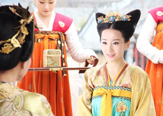 高洋张庭《美人》成双 <em>首次</em>合作演姊妹默契十