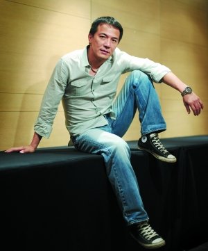 专访金马奖最佳导演 戴立忍 :女友说我太自我_娱