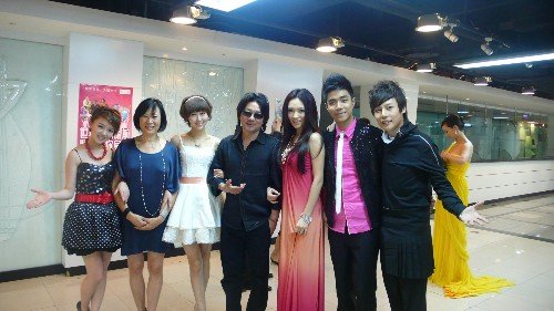 中国版《歌舞青春》红毯亮相 主题曲电影节首