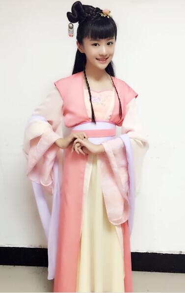 《少林小英雄》热拍 郝怡霖成功转型蜕变美少女