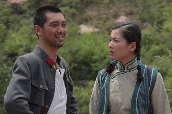 《两个女匪王》热拍 刘金龙大胆恋