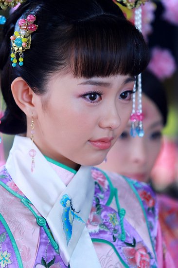 《<em>怪侠欧阳德</em>》格格千里追爱引发剩女思考 - 内