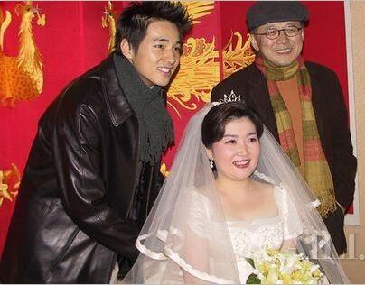 关晓彤范冰冰的姐弟长相差异大,遗传也是技术