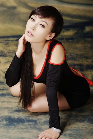 篮球宝贝韩一菲写真性感撩人图片