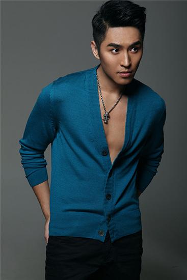 小陈坤孟召重积蓄能量 优质偶像修炼记