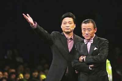 央视新推《小崔说立波秀》 被评没滋没味笑点低