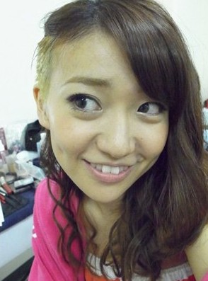 大岛优子<em>剃头发</em>变身太妹 小嶋阳菜:吓一大跳_