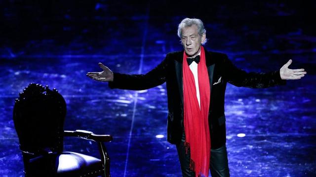 “甘道夫”中国行:去了相亲角,但重点为莎翁