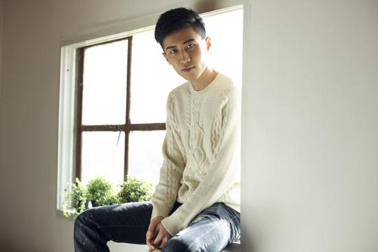 《战金岭》开机 张淞首演谍战英雄向孙红雷致敬