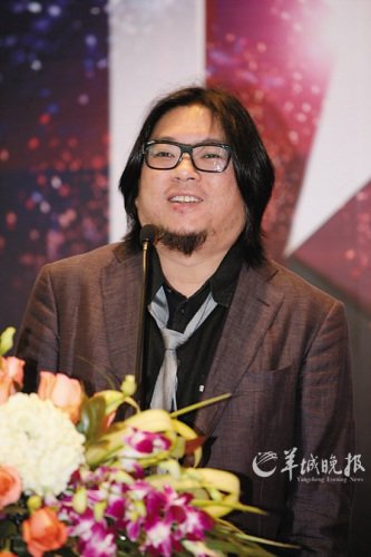 高晓松再任达人秀评委 称光靠音乐吃不饱