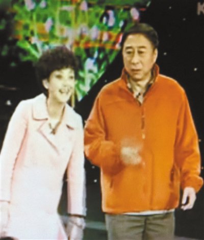 央视春晚今二次彩排 冯巩“代驾”蔡明“潜伏”