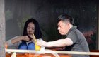 张默前女友童瑶搭40岁富商 当街秀恩爱不避嫌