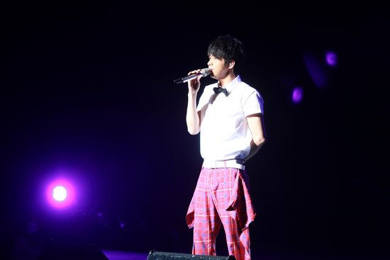 光良难拒歌迷热情 巡回演唱会过半场场有惊喜