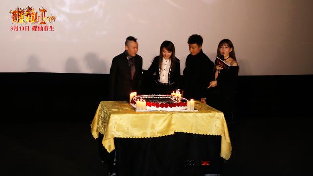 《碟仙诡谭2》首映礼 张韶涵女友力爆棚