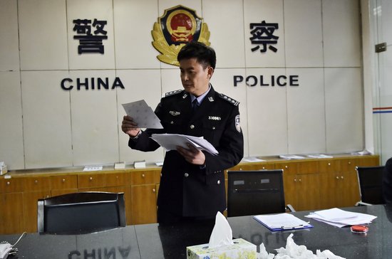 邢岷山再演资深刑警 《诡爱》幕后黑手难逃法眼