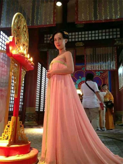 《武媚娘传奇》热播 鞠小云开场称敬佩范冰冰
