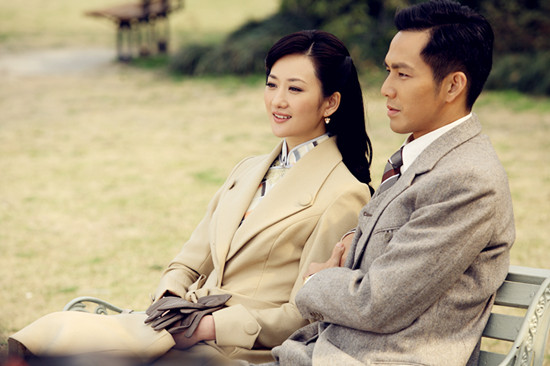 《<em>一触即发</em>》热播 李玥挑战百变婀娜白富美_