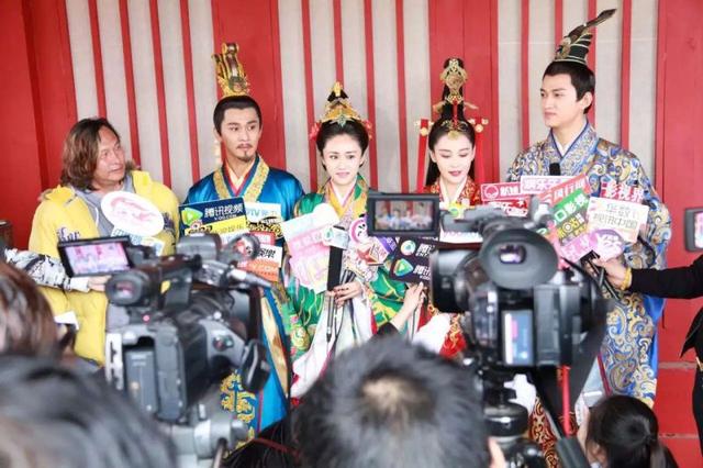 《思美人》探班 刘芸首次出演反派大呼过瘾