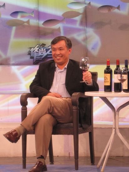 精英做客《锋尚之王》 葡萄酒进入“中国世纪”