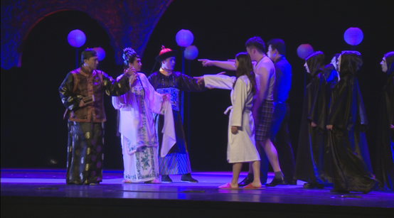 “老戏骨”斯琴高娃观剧《奈何桥外1KM》受好评