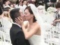 视频：陈小春应采儿迪士尼婚礼曝光 场面搞笑