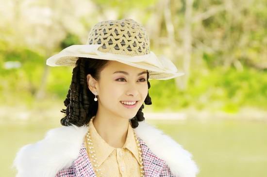 《烽火儿女情》戴娇倩朱紫汶为爱反目 姐妹难当