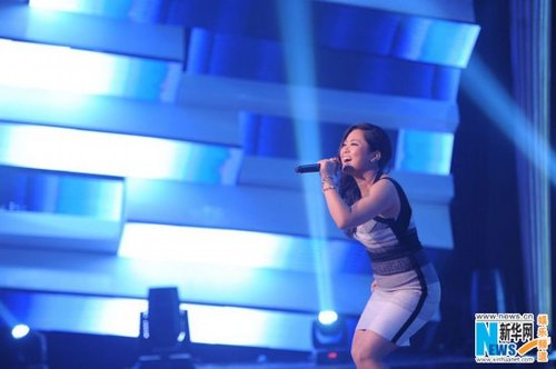 "梦想秀"陕北90后high歌秒杀张玮 周立波"